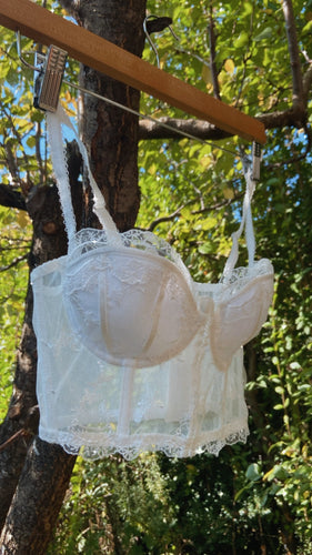 Crop Romantic White