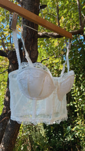Crop Romantic White